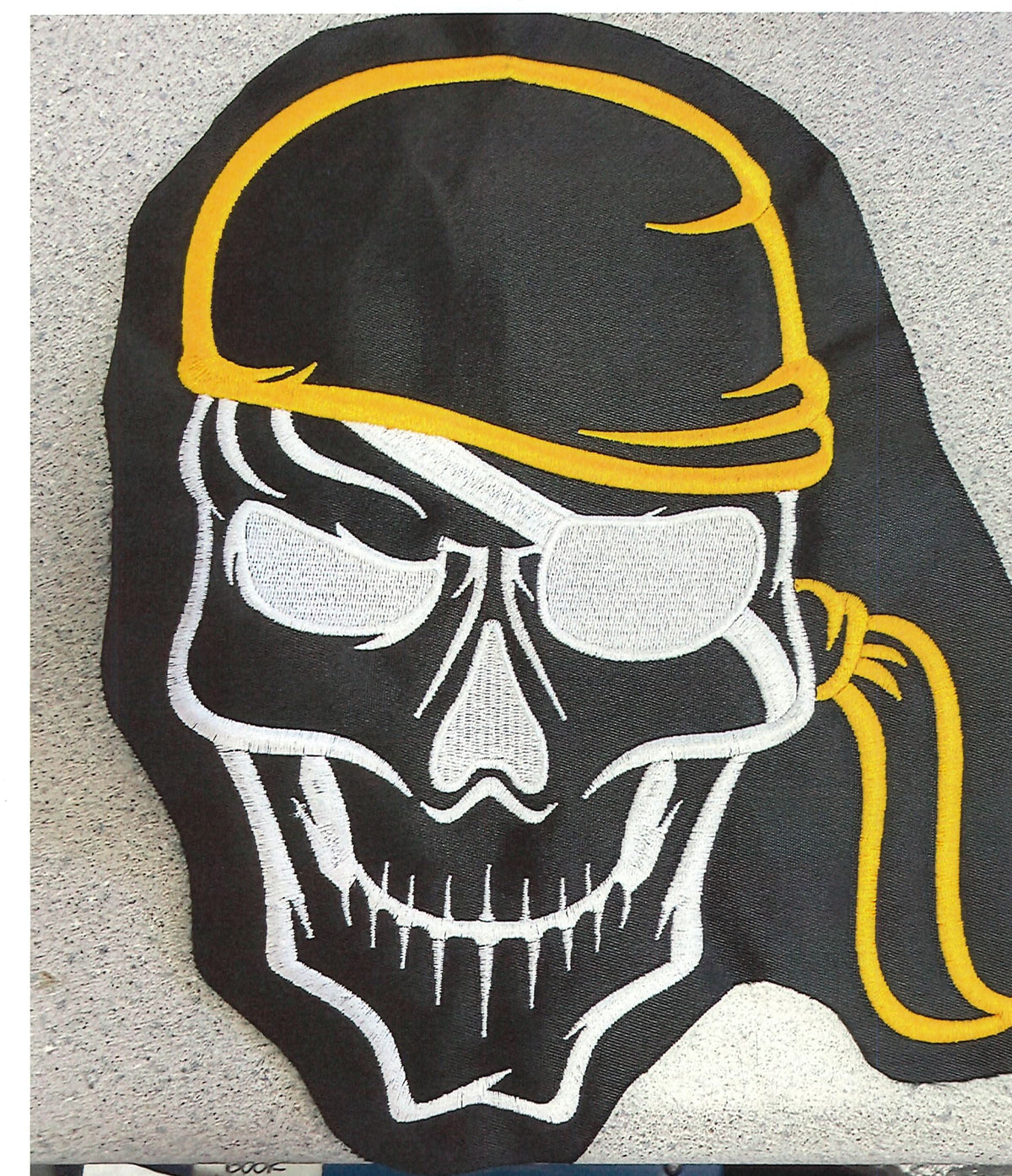 LARGE EMB LOGO ON TWILL